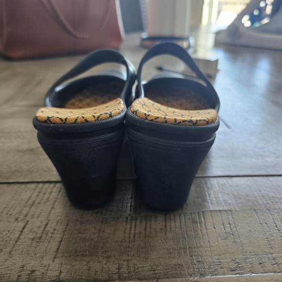 Crocs Frances Maryjane - Picture 4 of 6